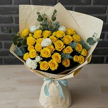 Букет цветов из:  Розы в Натухаевской