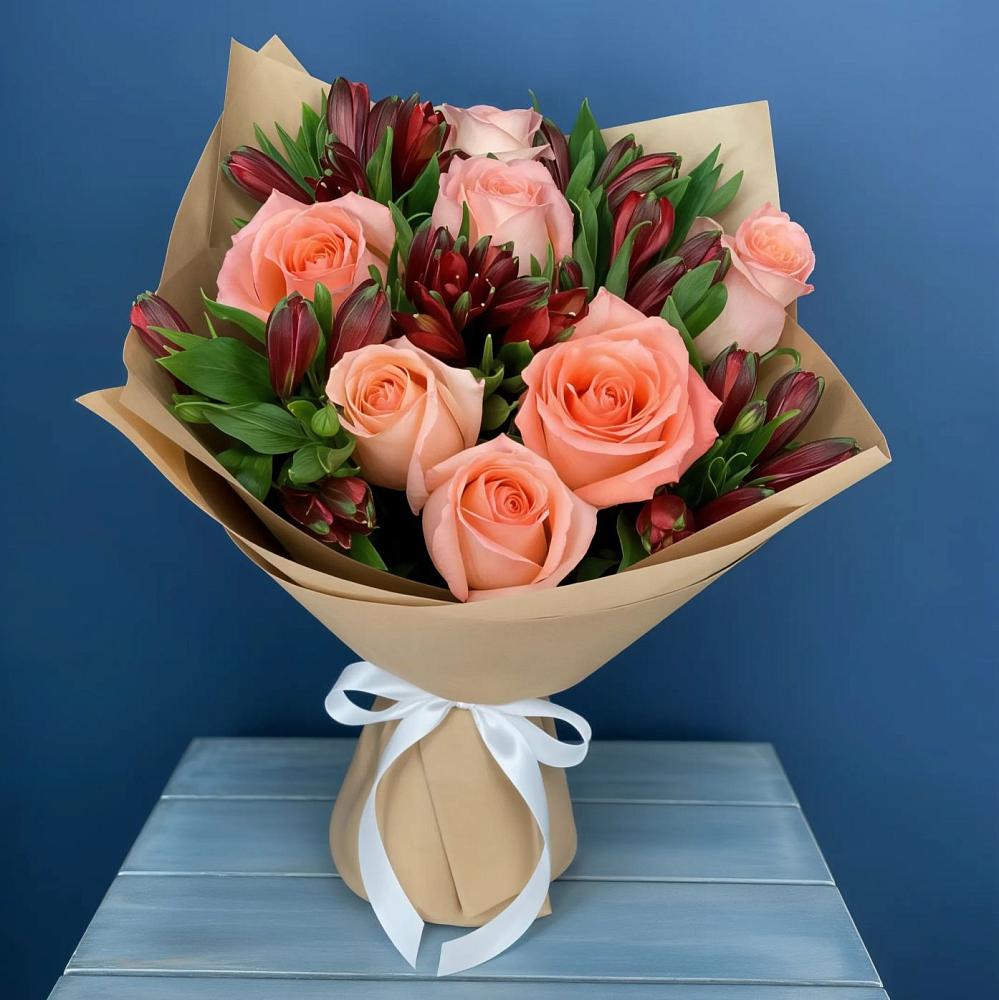 Букет цветов из: Розы и Альстромерии в Натухаевской