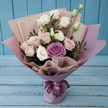 Букет цветов из:  Розы и Лизиантусы в Натухаевской