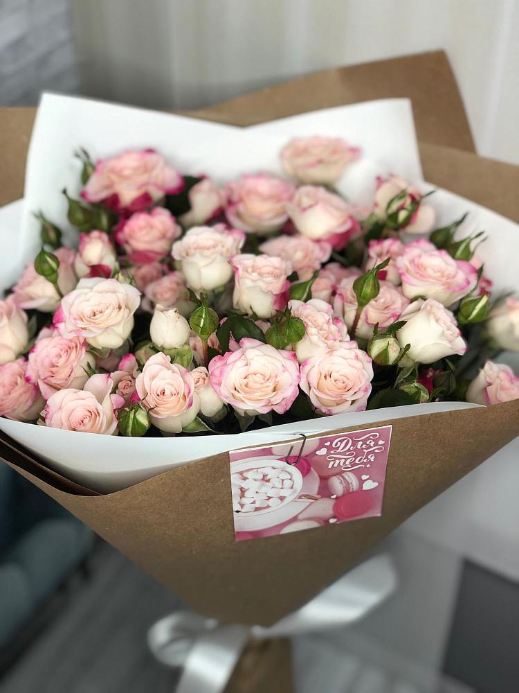 Букет цветов из: Розы в Натухаевской