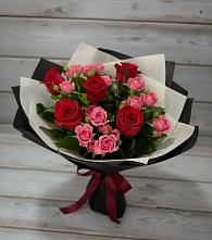 Букет цветов из:  Розы #REPLACE_PRED# Натухаевской