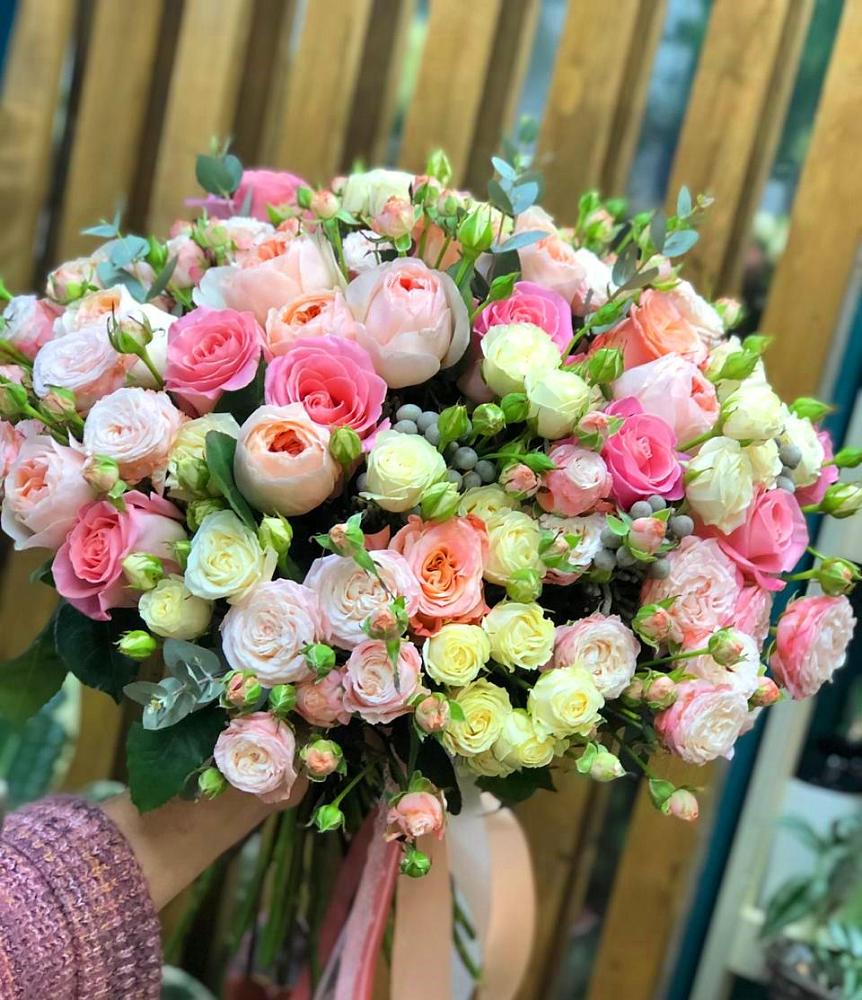 Букет цветов из: Розы в Натухаевской