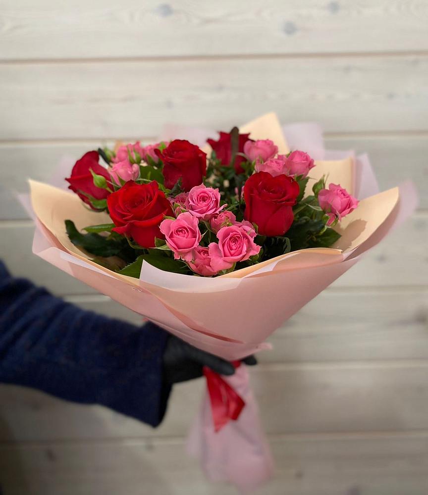 Букет цветов из: Розы в Натухаевской