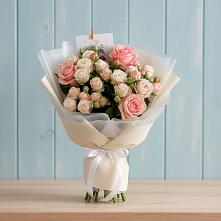 Букет цветов из:  Розы в Натухаевской
